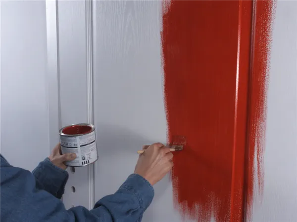 Чем покрасить шпонированные двери, а так же пошаговые этапы проведения работ своими руками.