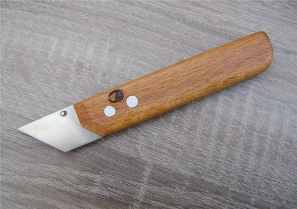 нож для резьбы по дереву