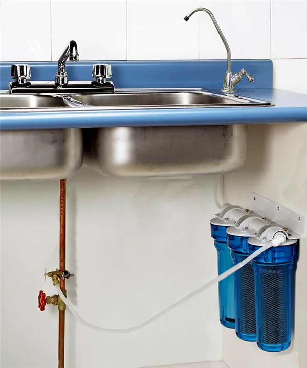 Жесткость воды: воздействие на здоровье и сантехнику