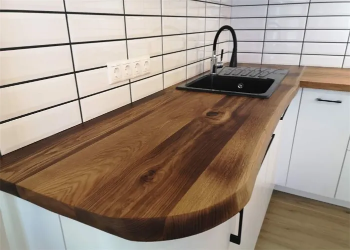 Кухонная столешница из полированного дуба