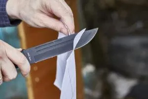 Проверка ножа после заточки
