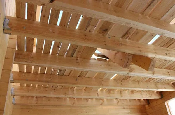 планируем утепление потолка в деревянном доме