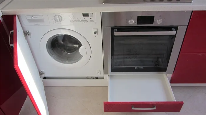 стиральная машина две на кухне