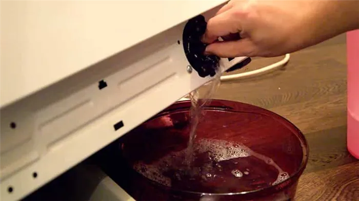 Почему в посудомойке не сливается вода, что нужно сделать