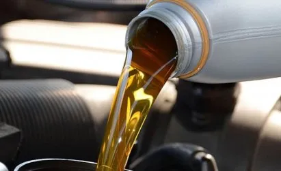 Можно ли автомобильное масло заливать в мотоблок?