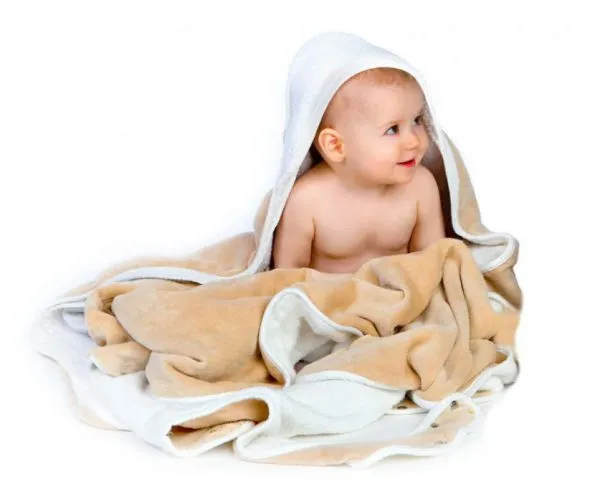 Младенец в полотенце