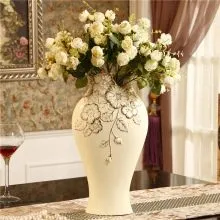 Раскрашивание нижней части вазы в один цвет