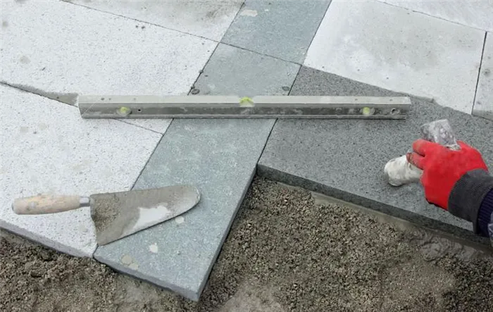 инструменты для укладки тротуарной плитки на бетон