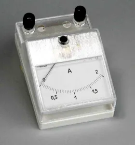 Измеритель электрического заряда с аналоговой шкалой