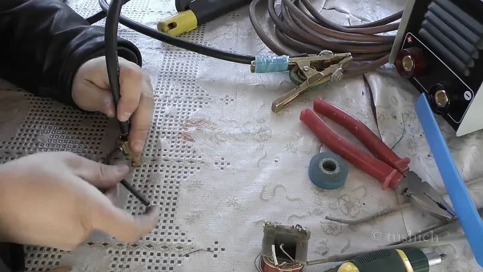 Простое соединение сварочного кабеля без пайки