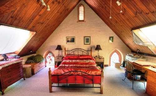 stylish-king-size-bedroom