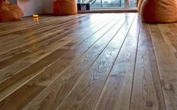 Чем можно выровнять деревянный пол в квартире и как это сделать своими руками Как выровнять деревянный пол