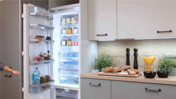 Кухонные гарнитуры со встроенным холодильником Как холодильник встроить в кухонный гарнитур